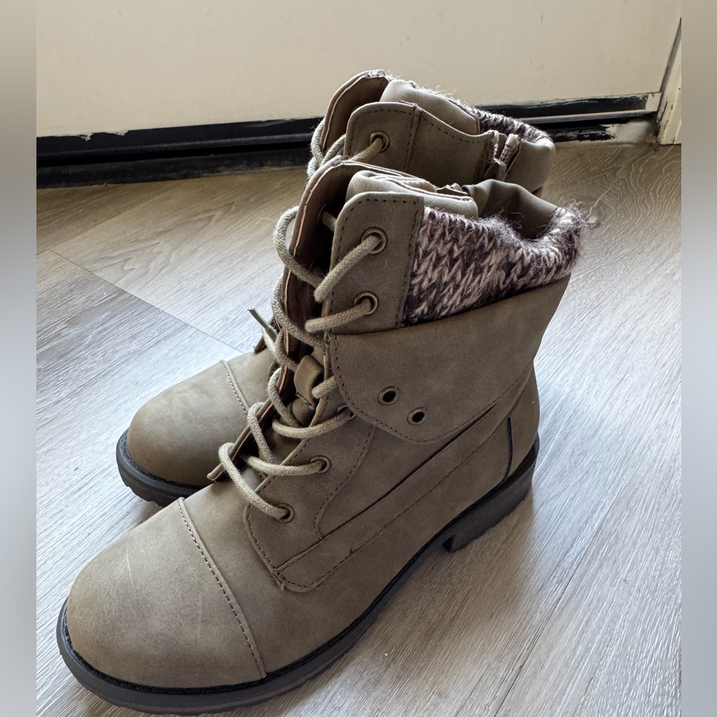 Steve Madden Ankle Boots For Girl Size 2 New